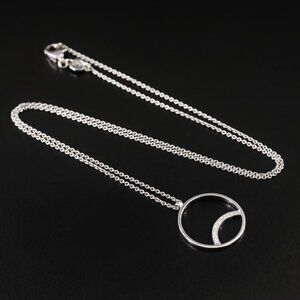 $3950 / NEW MOVADO Circle Diamond 18K Necklace with original chain